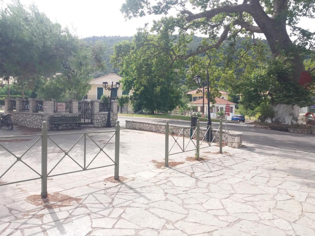 Villa Anesis Asprogerakata Exterior foto